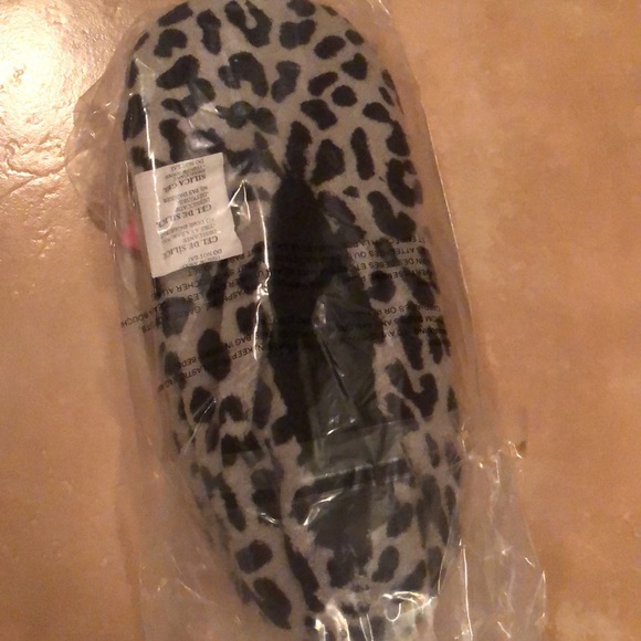 NWT ISAAC MIZRAHI Leopard Print Slippers - Picture 4 of 5